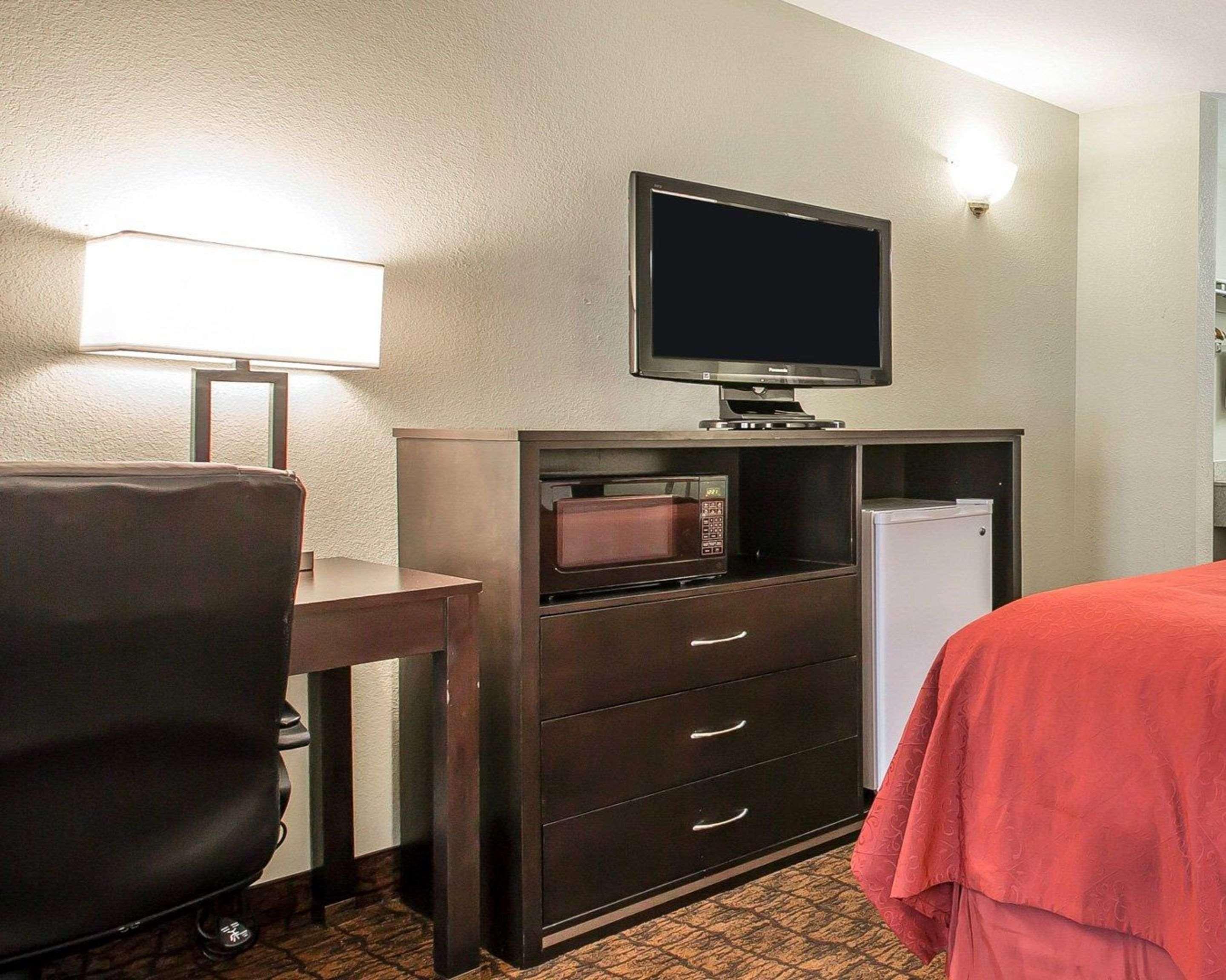 Quality Inn & Suites Woodland - Sacramento Airport Exteriér fotografie