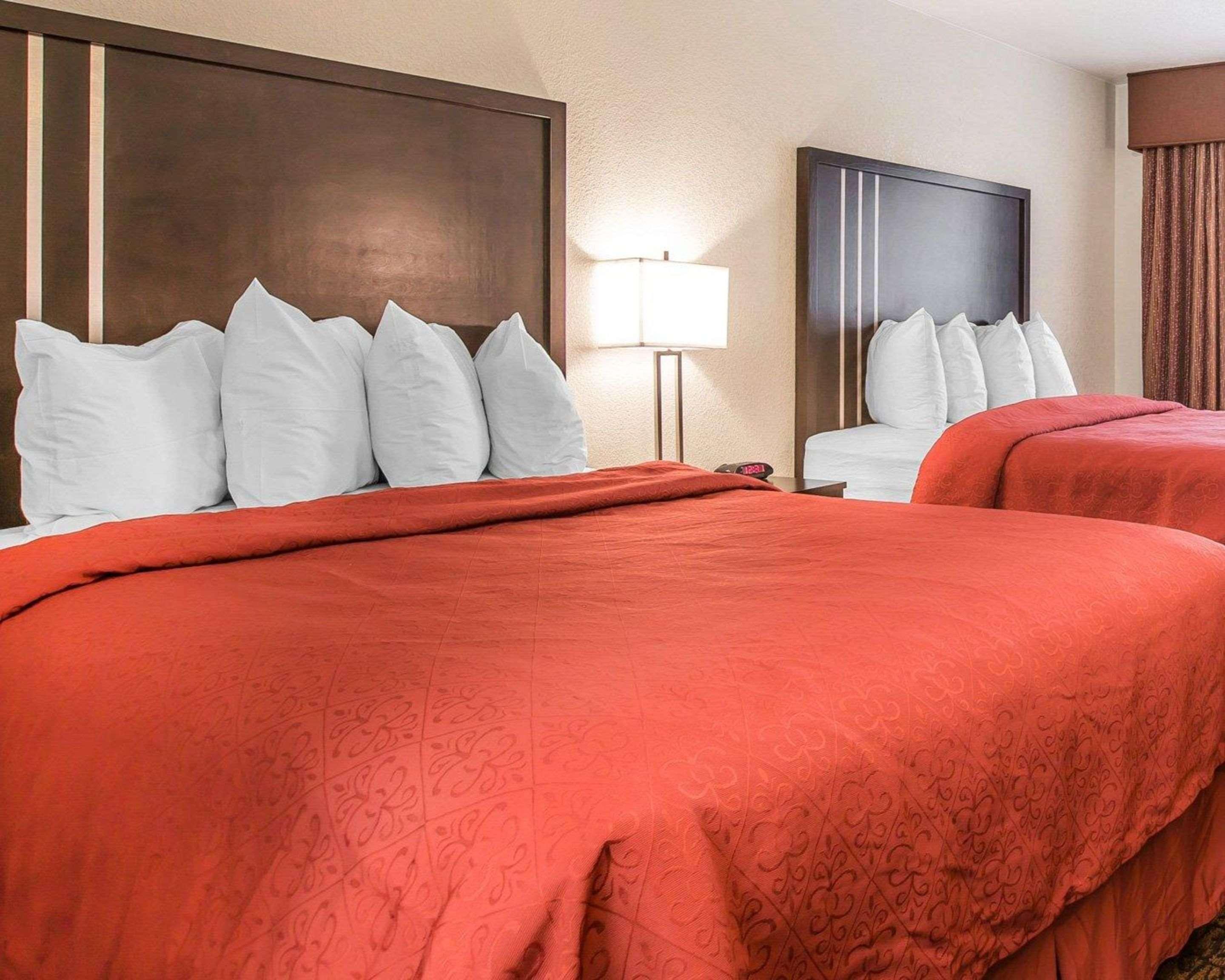 Quality Inn & Suites Woodland - Sacramento Airport Exteriér fotografie