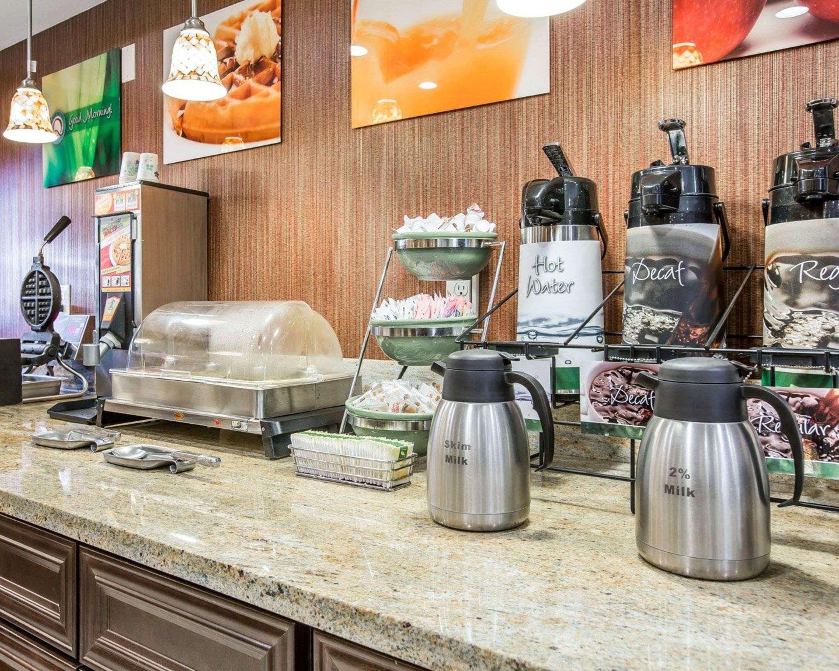 Quality Inn & Suites Woodland - Sacramento Airport Exteriér fotografie