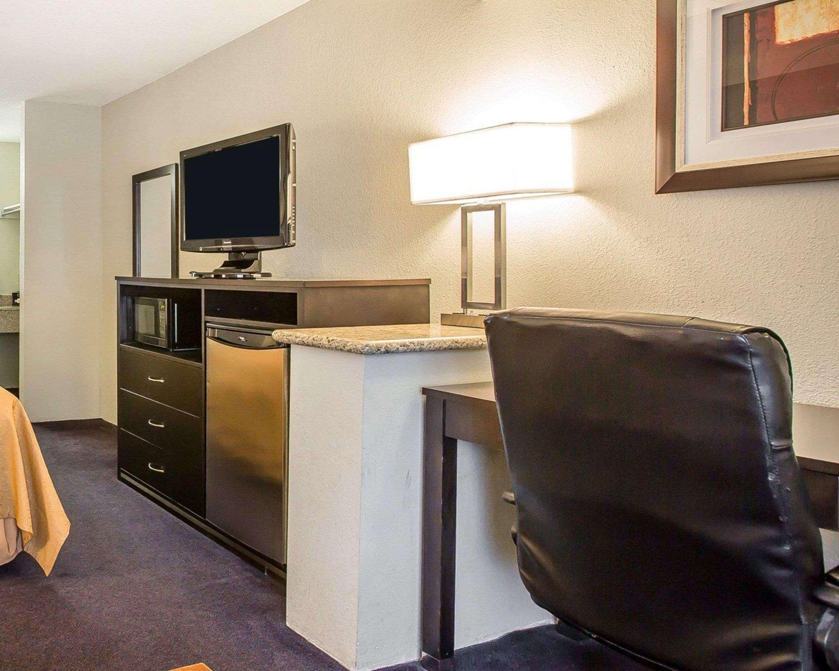 Quality Inn & Suites Woodland - Sacramento Airport Exteriér fotografie