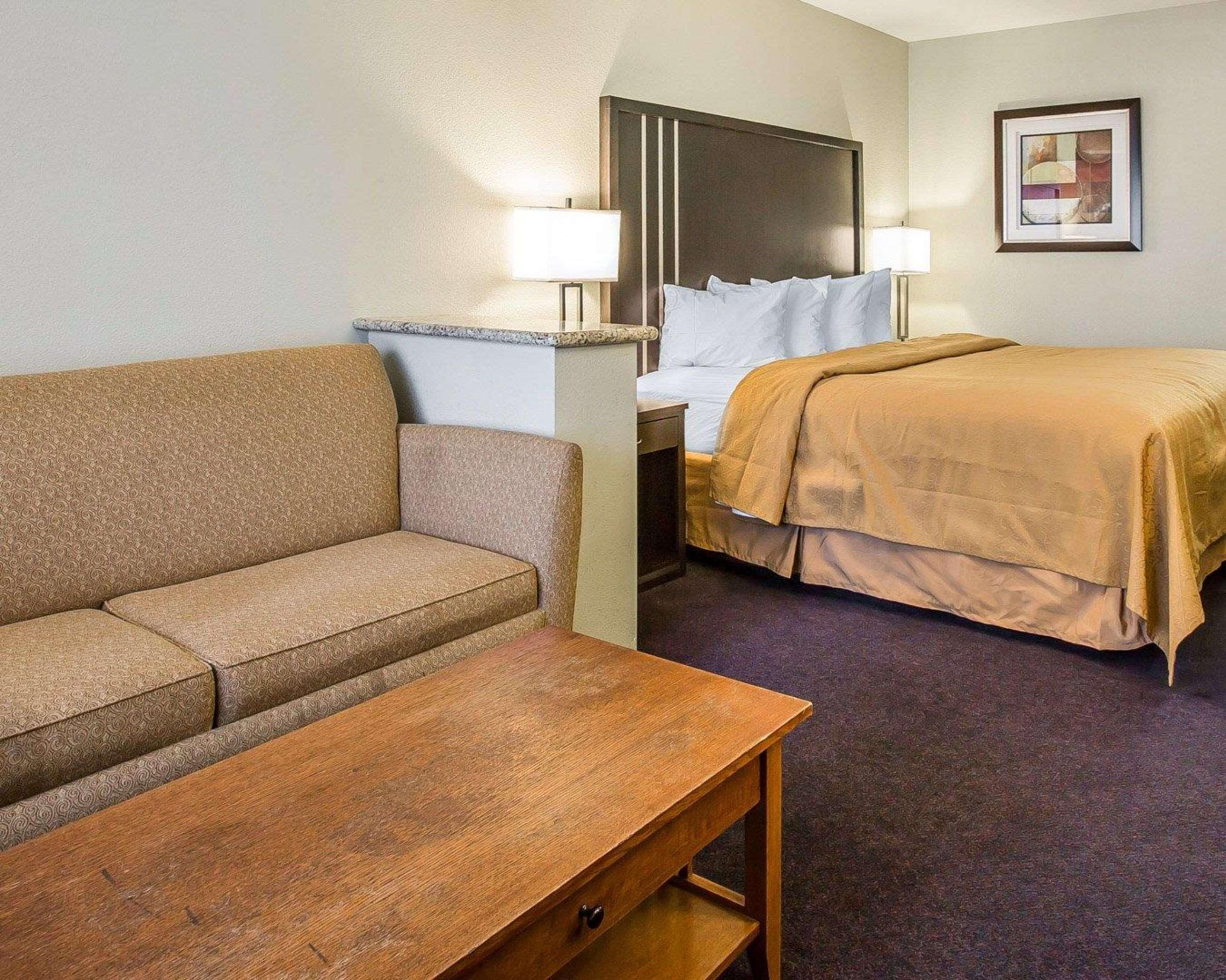 Quality Inn & Suites Woodland - Sacramento Airport Exteriér fotografie