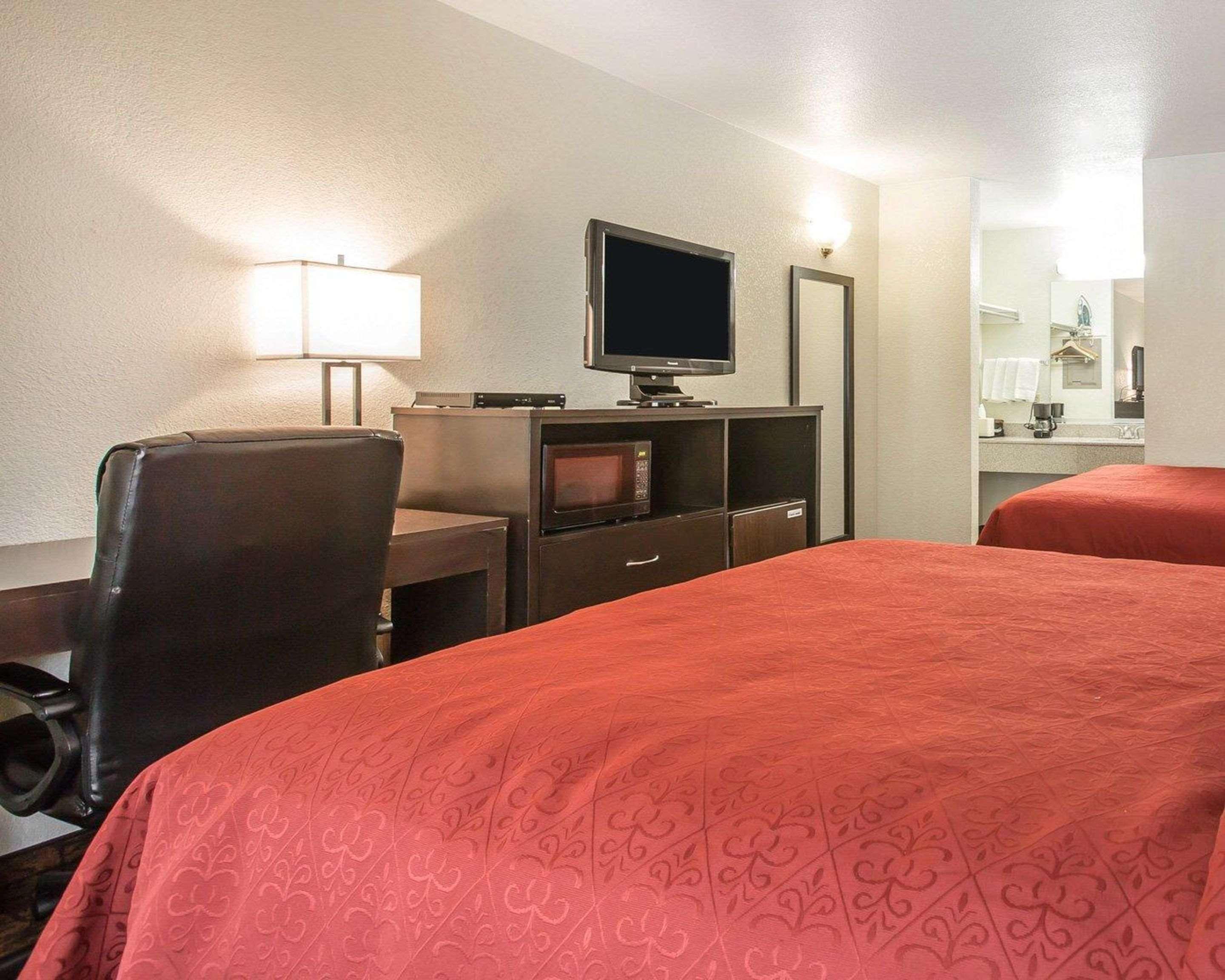 Quality Inn & Suites Woodland - Sacramento Airport Exteriér fotografie