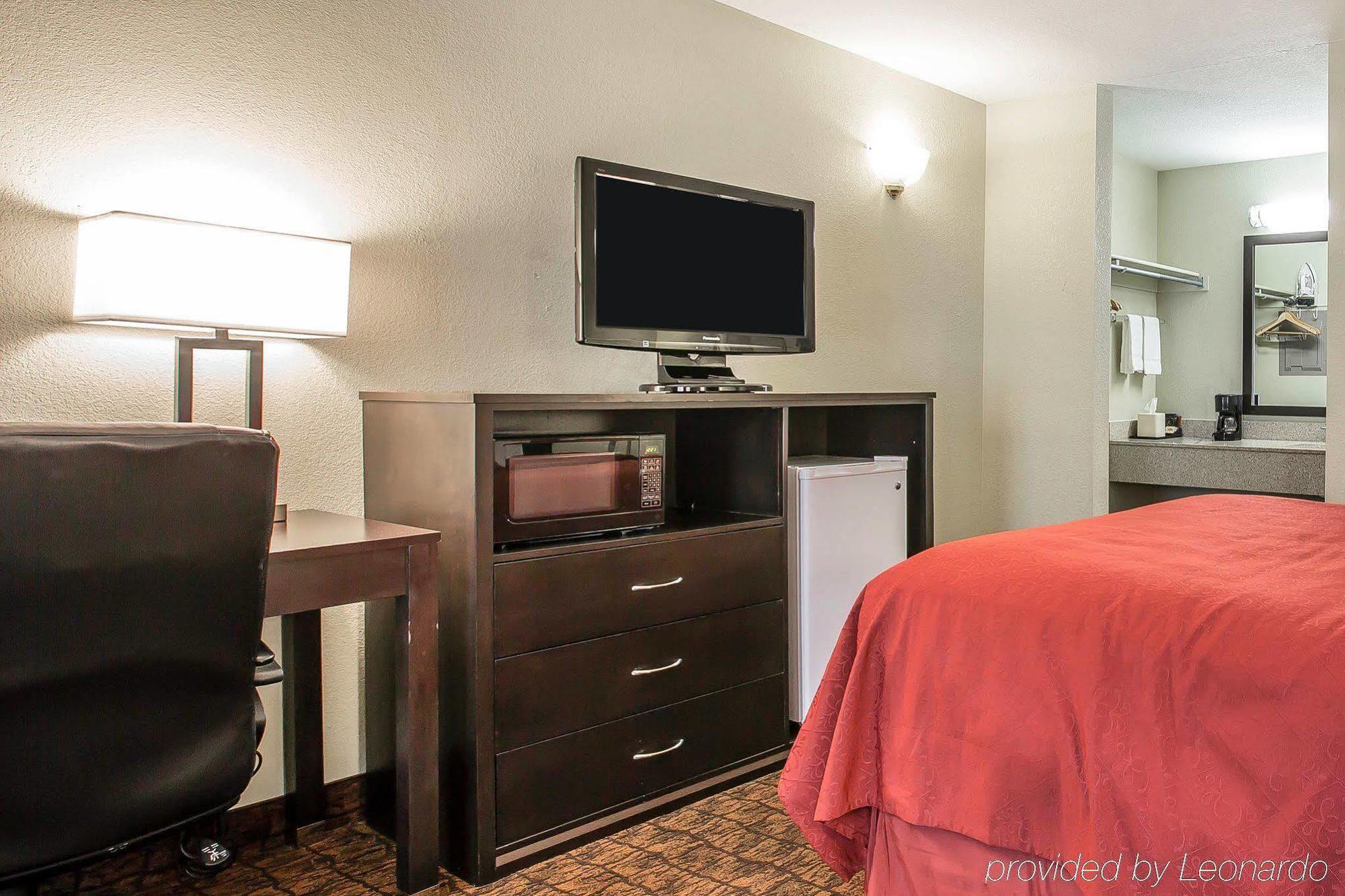 Quality Inn & Suites Woodland - Sacramento Airport Exteriér fotografie